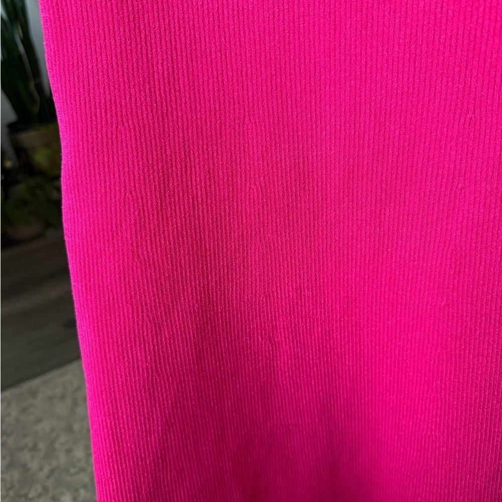 Paco Rabanne Crystal Embellished
Ribbed Knit Mini Dress in Pink
Raspberry, S - Picture 7 of 13